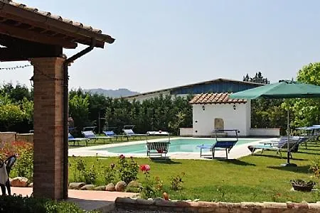 Sleeps 4 Pool Wifi Apartmán *
