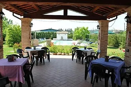 Sleeps 4 Pool Wifi Citerna